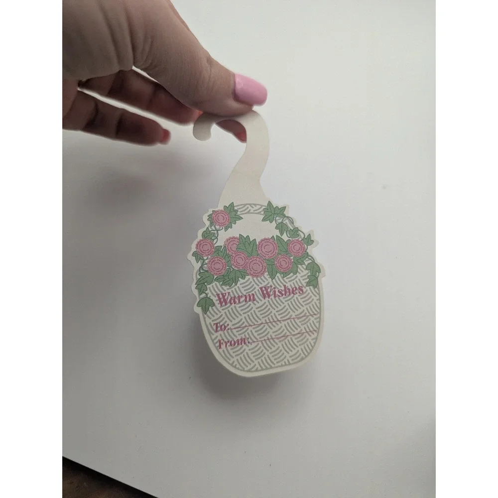 1996 Vtg White Wicker‎ Avon Wishing Well Basket Potpourri Gift Set Pink Flower